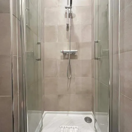 5498 - Lovely Nest In Olympic Games 2024 * Paris